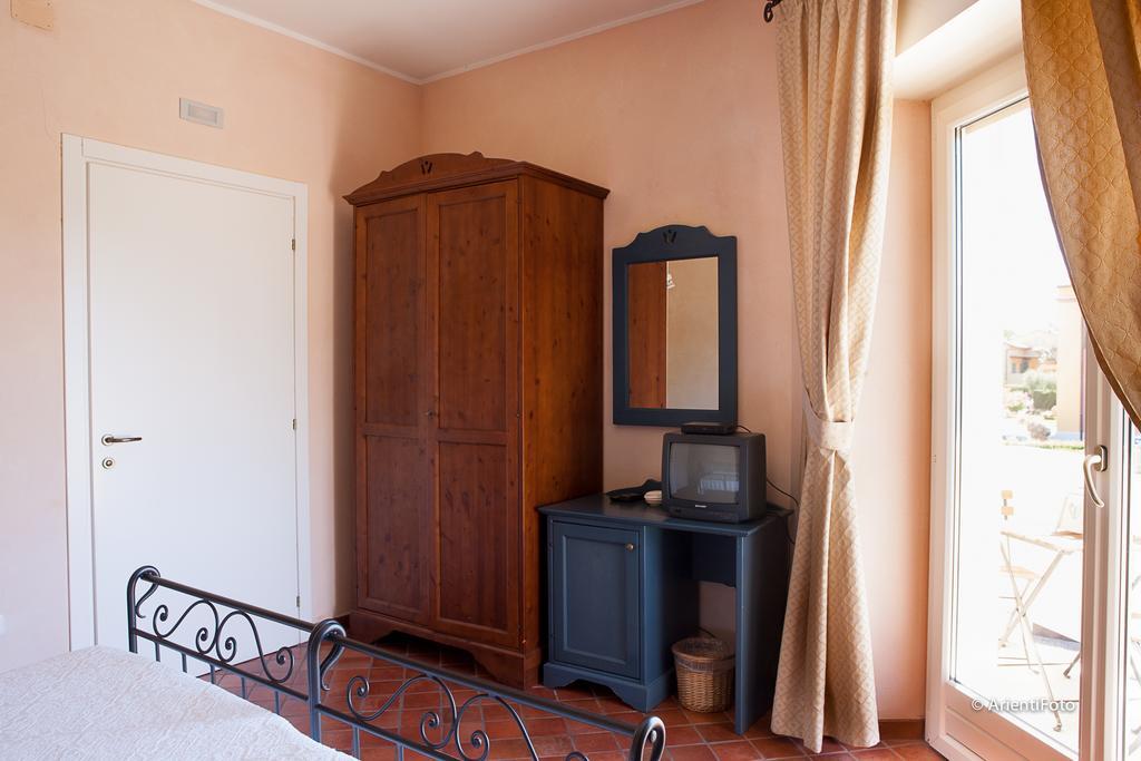 Albergo Del Lago Capalbio Rum bild